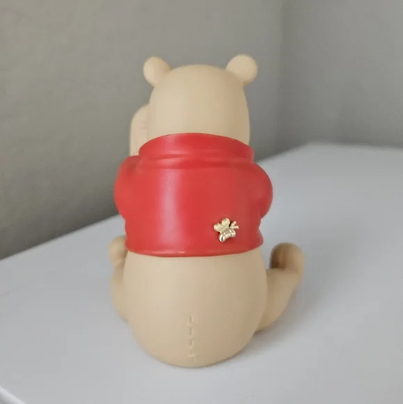 Winnie The Pooh Porcelain Figurine - Picture 3 of 8